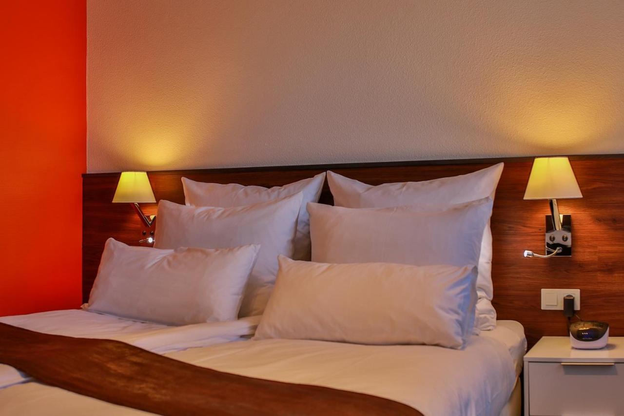 Hotel Saint-Hubert Hambach Esterno foto